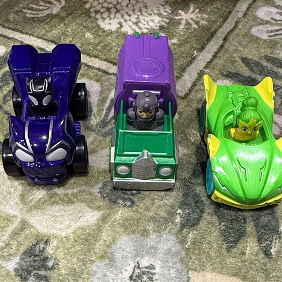 Spidey & His Amazing Friends Metal Cars - Picture 3 of 5